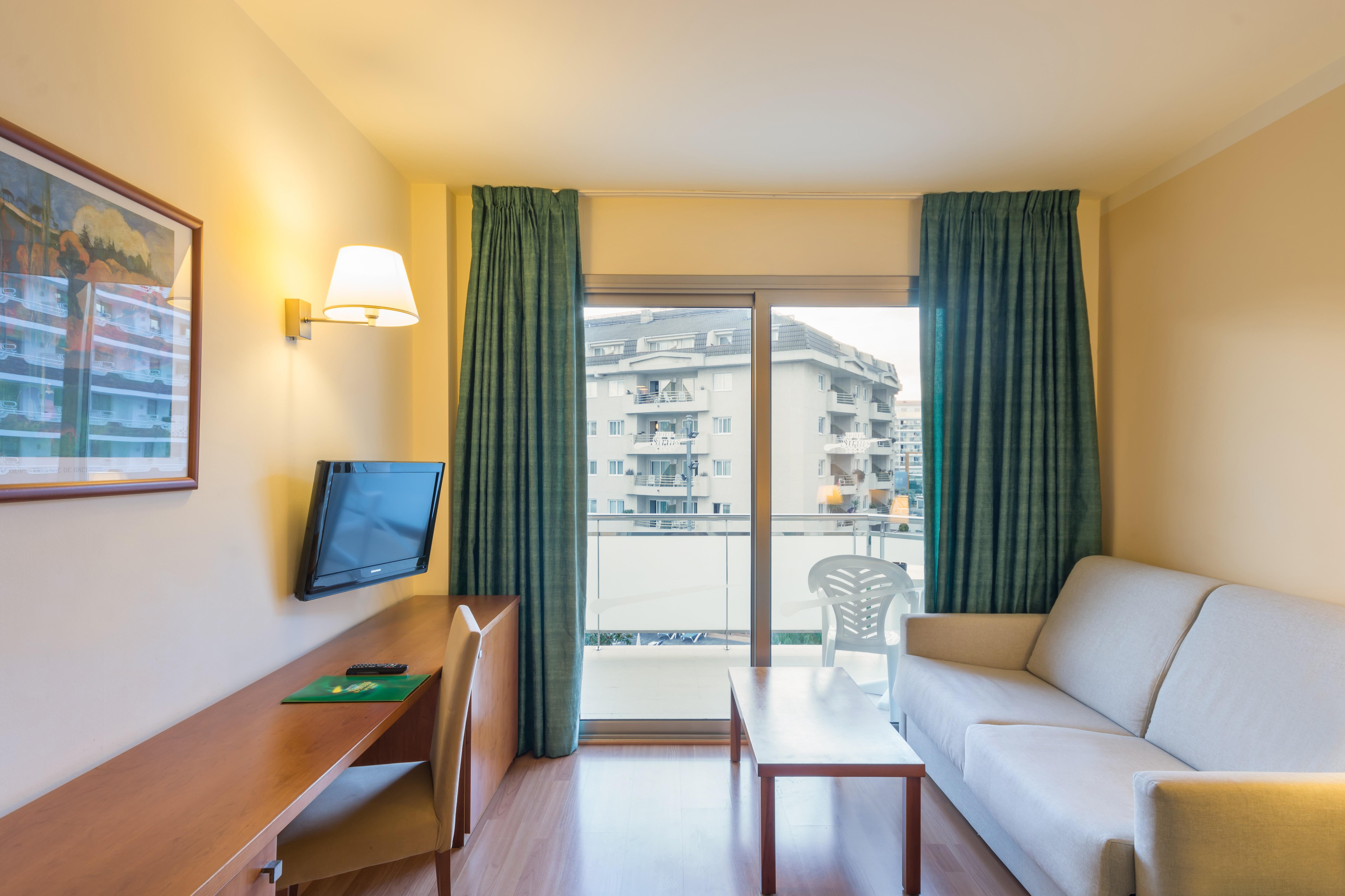 Dwo Sirius - Adults Only Hotel Santa Susanna Ngoại thất bức ảnh