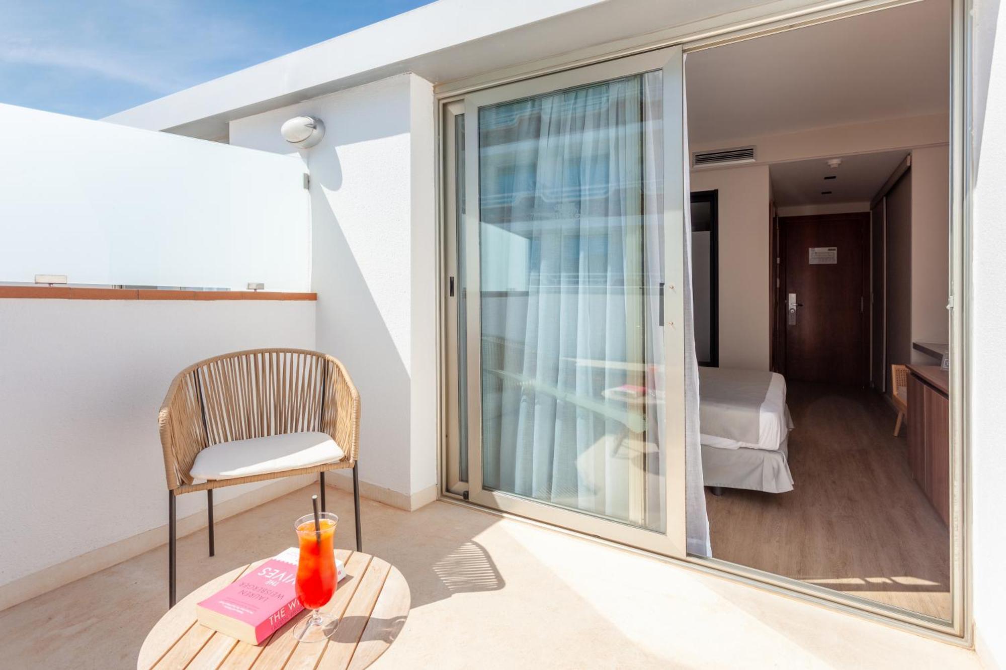 Dwo Sirius - Adults Only Hotel Santa Susanna Ngoại thất bức ảnh